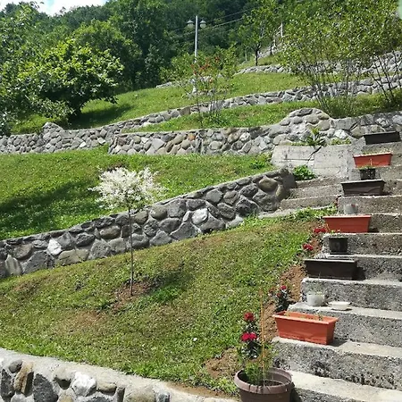 Vikendica Darija 克拉列沃