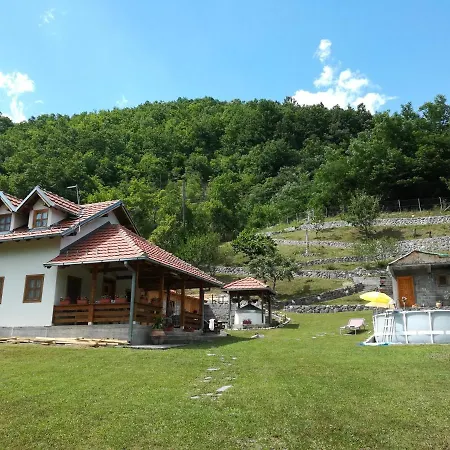 Holiday home Vikendica Darija *