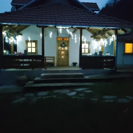 Vikendica Darija 度假居 克拉列沃